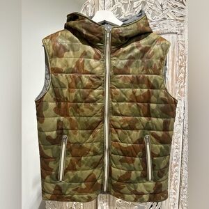 Camouflage leather Hooded Puffer Vest